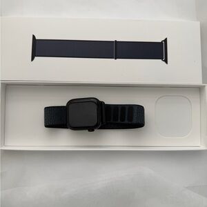 Apple Watch Series 10 GPS 42MM Jet Black Aluminum Case w Ink Sport Loop